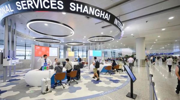 暑運暖心服務 上海機場以設計提升人文出行體驗