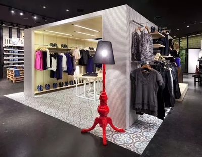 新消費主力登場 誰將接管中國的服裝零售市場？